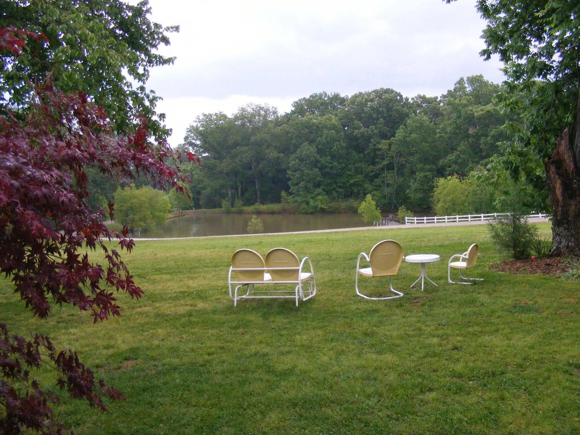 Meadow View Farm Bed & Breakfast Hernando Exterior photo